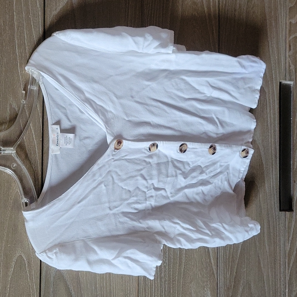 White crop top